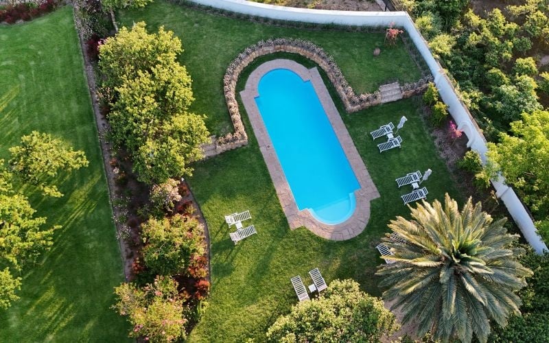 Adara-Palmiet-Pool